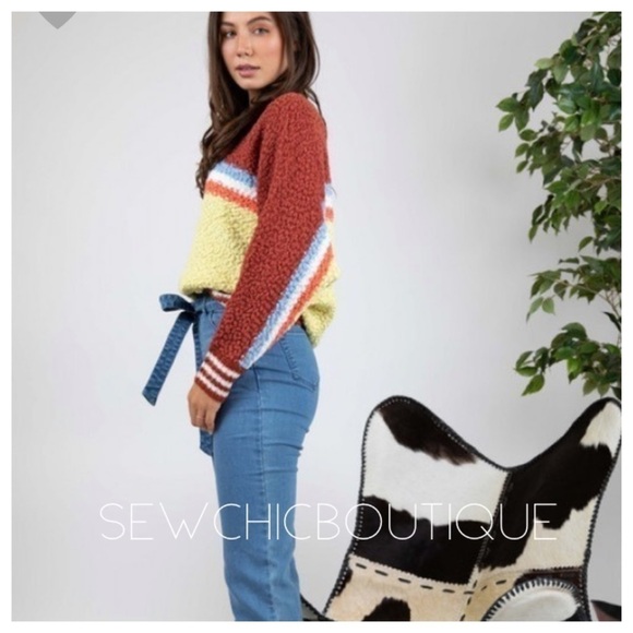 Cozy Striped Popcorn Sweater - Picture 4 of 7